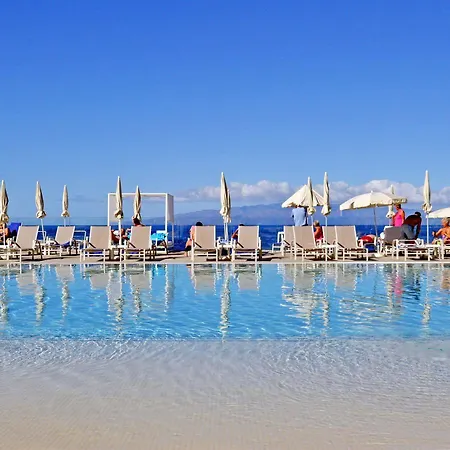 Stil Gigantes - Only Adults 4*